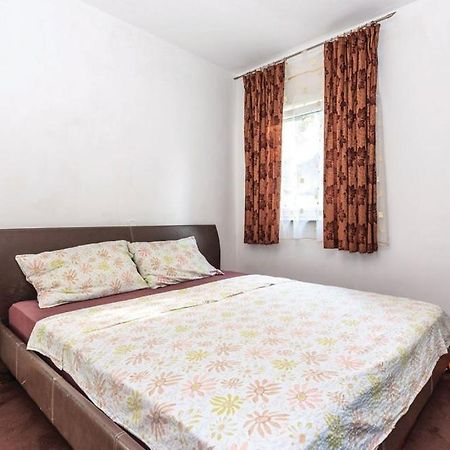 Apartment Sofia Цриквеница Экстерьер фото