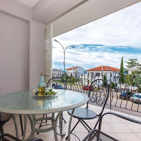 Apartment Sofia Цриквеница Экстерьер фото