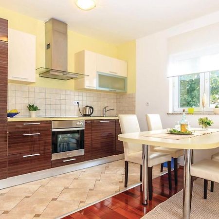 Apartment Sofia Цриквеница Экстерьер фото