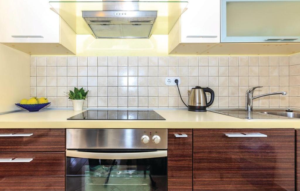 Apartment Sofia Цриквеница Экстерьер фото
